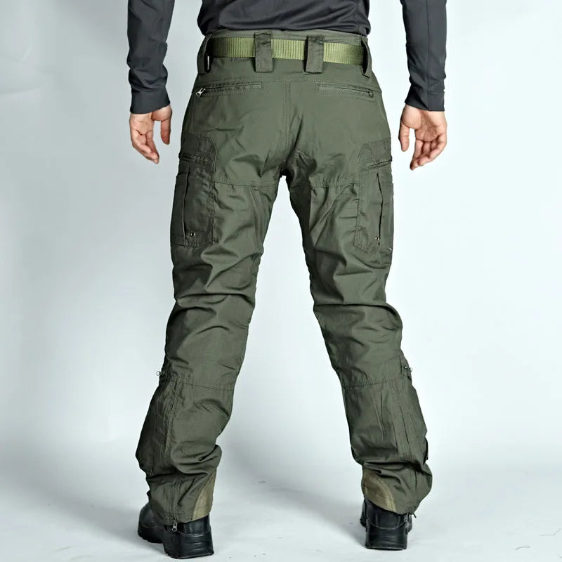 Mens Outdoor Cargo Pants Wear Resistant Multiple Pockets Hiking Training Trousers Male Waterproof Loose Pants Spring Autumn